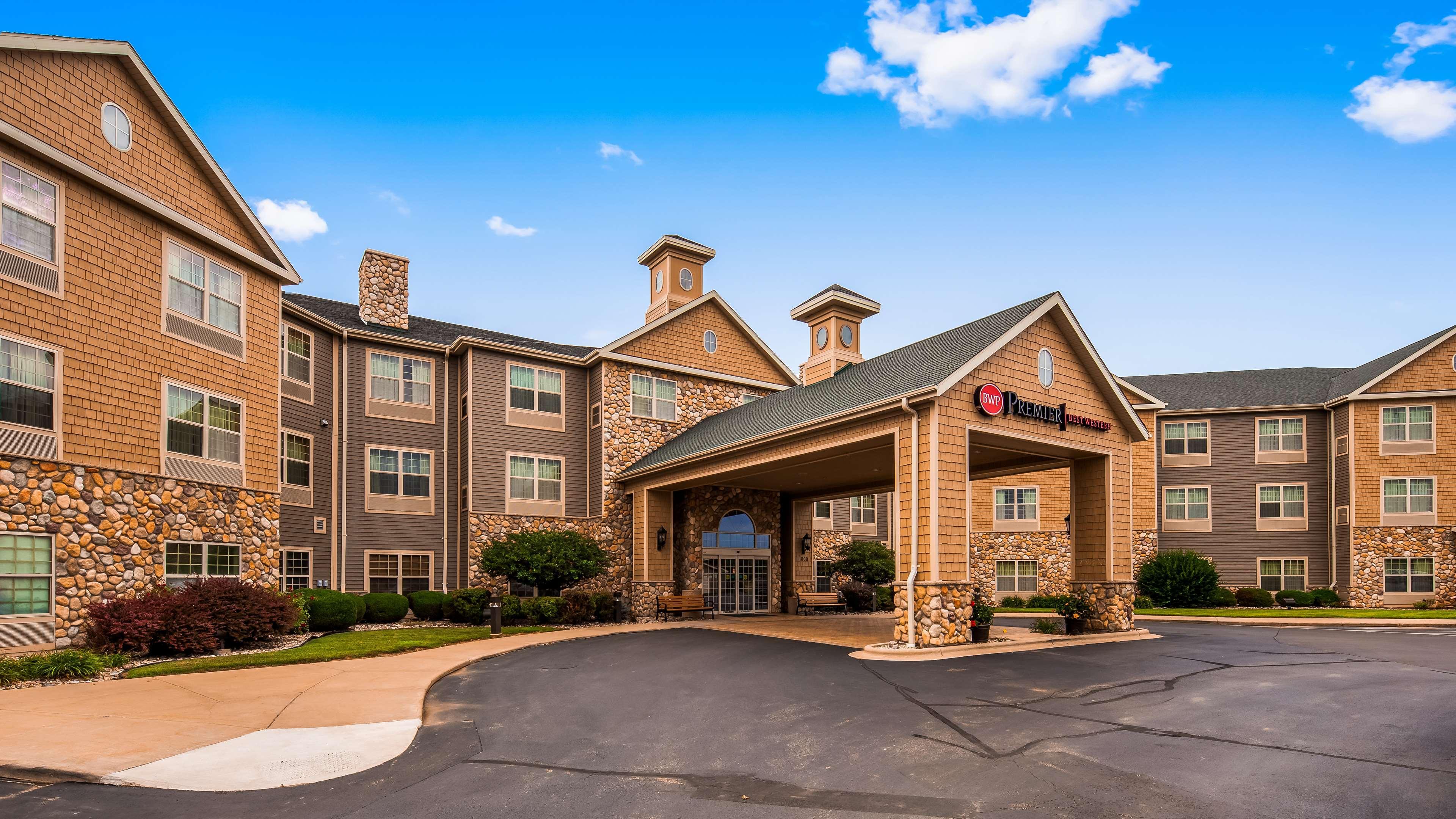 เบสต์ เวสเทิร์น พรีเมียร์ บริดจ์วูด รีสอร์ต โฮเต็ล Hotel Neenah ภายนอก รูปภาพ