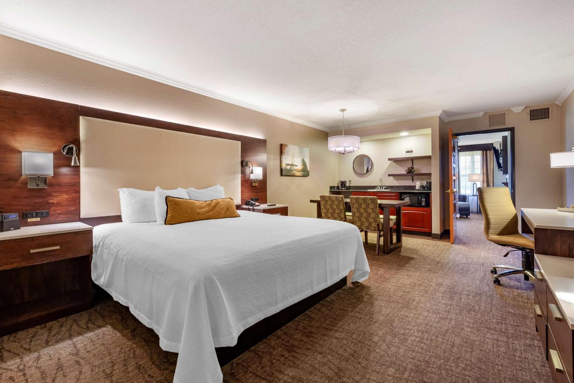 เบสต์ เวสเทิร์น พรีเมียร์ บริดจ์วูด รีสอร์ต โฮเต็ล Hotel Neenah ภายนอก รูปภาพ