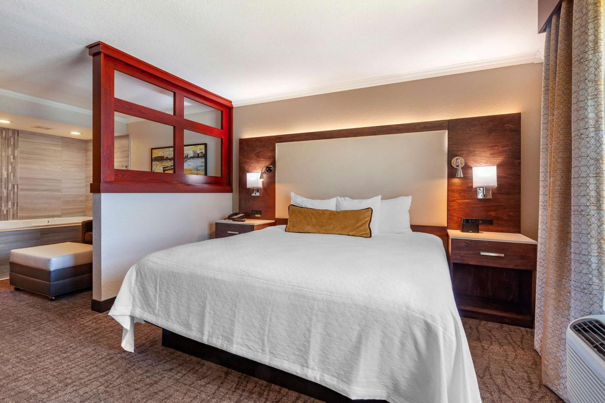 เบสต์ เวสเทิร์น พรีเมียร์ บริดจ์วูด รีสอร์ต โฮเต็ล Hotel Neenah ภายนอก รูปภาพ